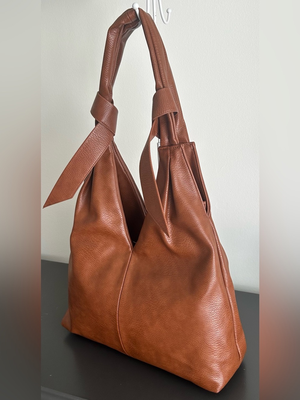 Sondra Roberts Brown Faux Leather Oversized Slouchy Hobo Shoulder Tote Bag - Picture 6 of 12